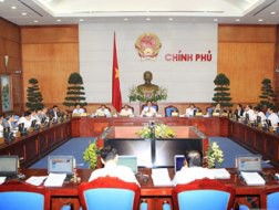 Thủ tướng Nguyễn Tấn Dũng chủ trì phiên họp góp ý Dự thảo báo cáo của Chính phủ về kết quả lấy ý kiến Dự thảo sửa đổi Hiến pháp 1992. Ảnh: TTXVN