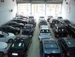Phó TGĐ kiêm Giám đốc kinh doanh Ô tô Hàng Xanh xin nghỉ việc sau 4 tháng nhậm chức