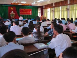 Hải quan Đà Nẵng đối thoại với doanh nghiệp