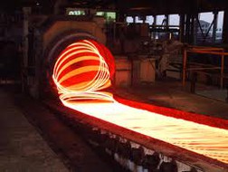 Sau tăng giá điện, thép nội càng khó cạnh tranh