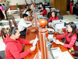 Cần có phương án chủ động kiểm soát cung tiền và tổng cầu của nền kinh tế. Ảnh: CAO THĂNG