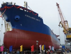 "Con tàu Vinaline&rdquo; với những món nợ khủng Ảnh: T.L