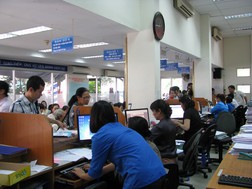 Hoạt động nghiệp vụ tại Cục Thuế TP.HCM. Ảnh: Nguyễn Huế