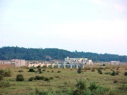 Dự án Nhà máy thép Guang Lian - Dung Quất nằm trong Khu kinh tế Dung Quất (Quảng Ngãi) đến nay vẫn chỉ là bãi đất trống. Ảnh: Nguyễn Huân