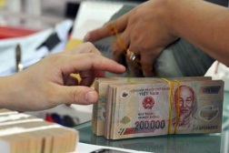 Sẽ hạ bớt các tiêu chuẩn để hút vốn ngoại cơ cấu các TCTD yếu kém?