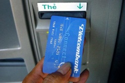 Vietcombank nằm trong danh sách 12 ngân hàng sẽ thu phí ATM nội mạng từ ngày 1/3