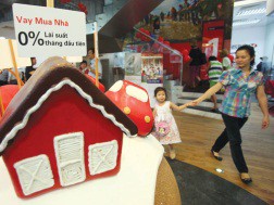 Nợ dưới chuẩn : Tuy xa mà gần