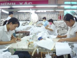 Thưởng Tết: Kẻ chắc có, người lo… không 