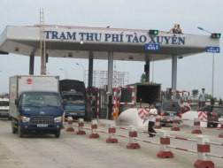 Trạm... lạm thu phí