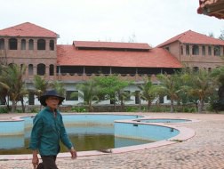 Khu Du lịch Đồi Phong Lan bị bỏ hoang trong nhiều năm Ảnh: QUỐC TRIỀU