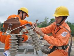 Hà Nội tiết kiệm 380 tỷ đồng tiền điện trong 2013