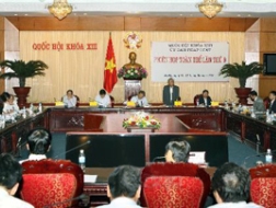 Thảo luận dự thảo Luật Cư trú (sửa đổi)