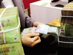 Dự kiến kinh phí tăng thêm để thực hiện mức lương cơ sở 1.150.000 đồng/tháng từ ngày 1/7/2013 đối với cán bộ, công chức, viên chức và lực lượng vũ trang là 21.700 tỷ đồng.