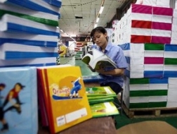 Đưa 3 nhóm hàng ra khỏi chương trình bình ổn giá