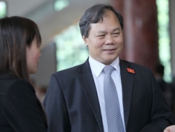 Ai ngồi ghế đó cũng phải vậy thôi