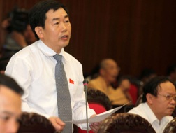 Đại biểu Nguyễn Văn Tuyết: Đổi tên nước thời điểm này không có lợi