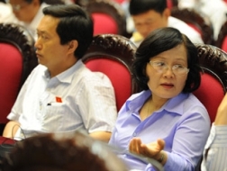 QH hẳn vẫn nhớ lần biểu quyết đường sắt cao tốc...