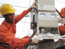 Tăng giá điện: Ba lần không, bất ngờ một lần có