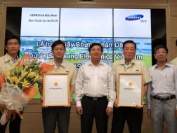 Samsung nhận giấy phép đầu tư thêm 1 tỷ USD