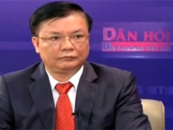 Bộ trưởng Đinh Tiến Dũng