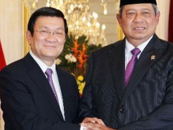 Chủ tịch nước Trương Tấn Sang và Tổng thống Bambang Yudhoyono - Ảnh: TTXVN.