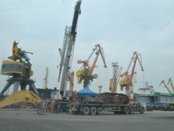 6 tháng đầu năm nhập siêu 930 triệu USD