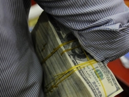 Tài sản ở nước ngoài cũng phải kê khai