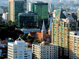 Người dân sẽ được thụ hưởng phúc lợi xã hội và dịch vụ công tốt hơn với chính quyền đô thị. Ảnh: Phan Quang