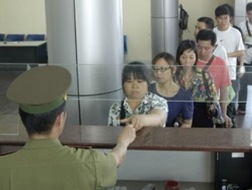 Xuất nhập cảnh “không thể đóng mở theo ý ta”