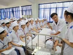 Bộ Y tế "kiện" Bộ Giáo dục
