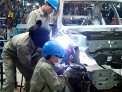 Ba phần tư cỗ máy tăng trưởng đang trục trặc