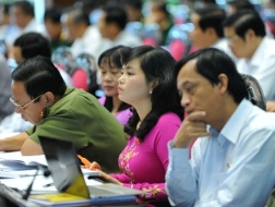 Các đại biểu QH sẽ nhấn nút biểu quyết dự thảo Hiến pháp sửa đổi, luật Đất đai sửa đổi, phê chuẩn việc bổ nhiệm hai Phó Thủ tướng mới tại kỳ họp khai mạc hôm nay. Ảnh: Minh Thăng