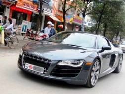 Lệ phí trước bạ chuyển nhượng ô tô ngoại giao tối đa 15% 
