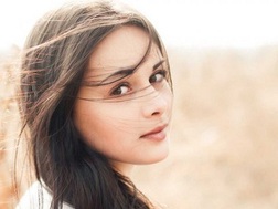 Cuộc đời luôn mỉm cười với người đẹp