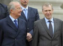 Vua Bỉ thoái vị giữa bối cảnh đất nước chia rẽ sâu sắc