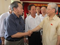 Bầu thiếu ủy viên Bộ Chính trị: &ldquo;Trung ương cũng không hài lòng&rdquo;