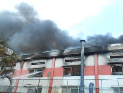 Cháy lớn tại khu công nghiệp Sóng Thần 1