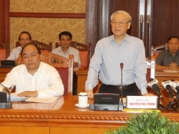 Đảng tổng kết lý luận thực tiễn qua 30 năm Đổi Mới