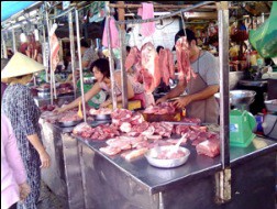 Nông nghiệp “chạm đáy” khủng hoảng
