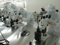 Bứt khỏi công nghiệp "vặn ốc": Đầu tư từ đâu?