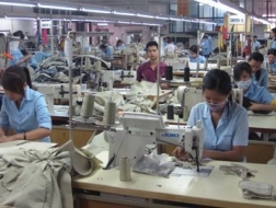 Lao động dệt may: Vướng từ "sợi chỉ" đầu tiên