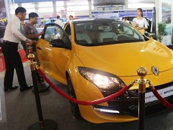 Trước bạ ôtô tại Hà Nội giảm còn 10%?