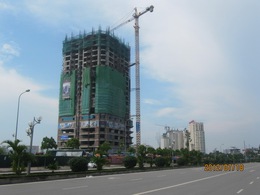 Cần bao nhiêu năm để tiêu thụ hết căn hộ thừa?