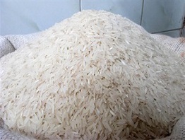 Philippines tóm được một lô gạo lậu nghi từ Việt Nam, Singapore