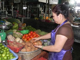 Khoai tây độc Trung Quốc vẫn đầy chợ