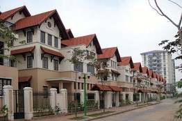 Dự án mới cạnh tranh khốc liệt để thoát hàng