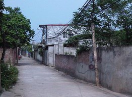 Giá nhà đất ven đô xuống thấp kỷ lục