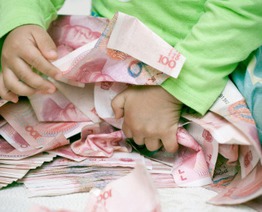 Đến Trung Quốc cũng thiếu tiền