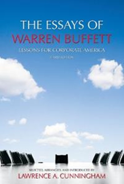 5. "Các tiểu luận của Warren Buffett: Bài học cho các doanh nghiệp Mỹ, tái bản lần thứ ba"