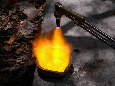 Vàng hết thời rồi!